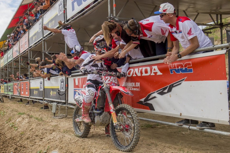 Тим Гайзер - титул в первый же сезон в MXGP Тим Гайзер - титул в первый же сезон в MXGP