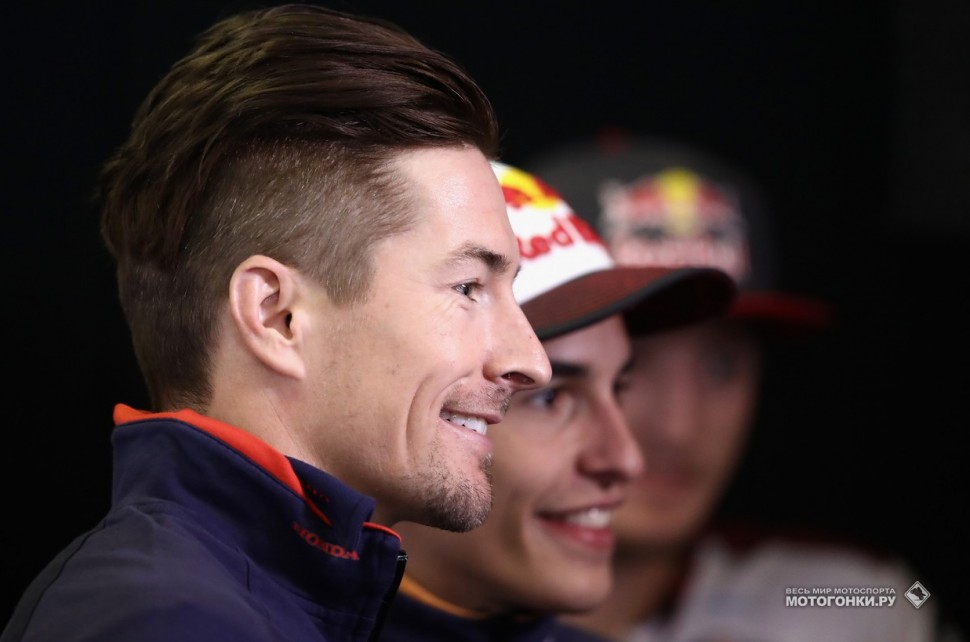 Появление Хейдена в гараже Repsol Honda в Phillip Island стало настоящим событием Появление Хейдена в гараже Repsol Honda в Phillip Island стало настоящим событием