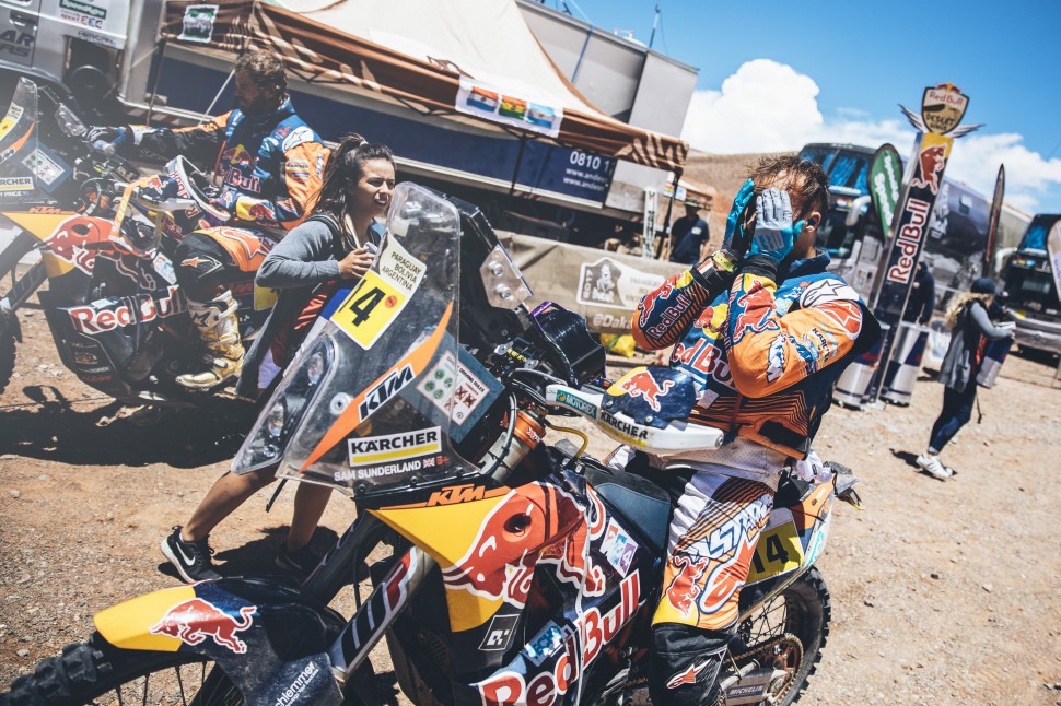 Сэм Сандерленд (KTM Factory Racing): я стараюсь сохранять спокойствие Сэм Сандерленд (KTM Factory Racing): я стараюсь сохранять спокойствие
