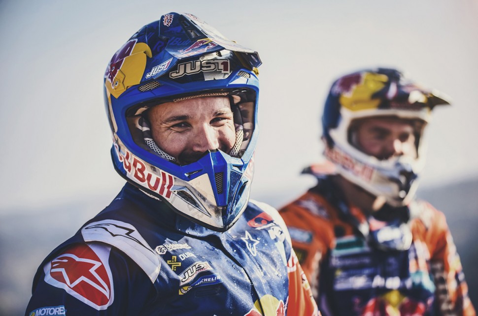 Сэм Сандерленд и Маттиас Валькнер - новые лидеры заводской программы KTM Factory Racing в ралли-рейдах Сэм Сандерленд и Маттиас Валькнер - новые лидеры заводской программы KTM Factory Racing в ралли-рейдах