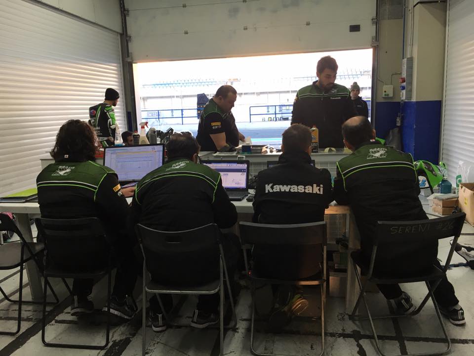 Puccetti Kawasaki в World Superbike с Ренди Крумменахером Puccetti Kawasaki в World Superbike с Ренди Крумменахером