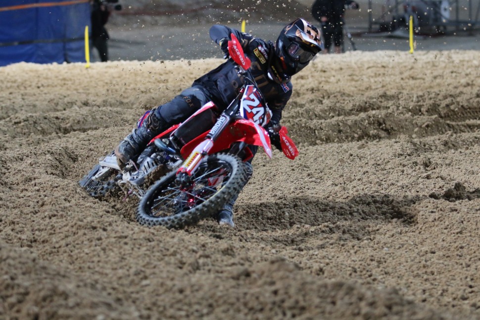 Тим Гайзер в лимитированной коллекции FOX FlexAir на Гран-При Катара MXGP Тим Гайзер в лимитированной коллекции FOX FlexAir на Гран-При Катара MXGP
