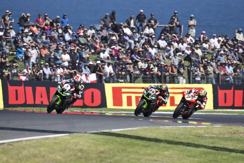 Kawasaki и Ducati: история противостояния продолжилась в Phillip Island Kawasaki и Ducati: история противостояния продолжилась в Phillip Island