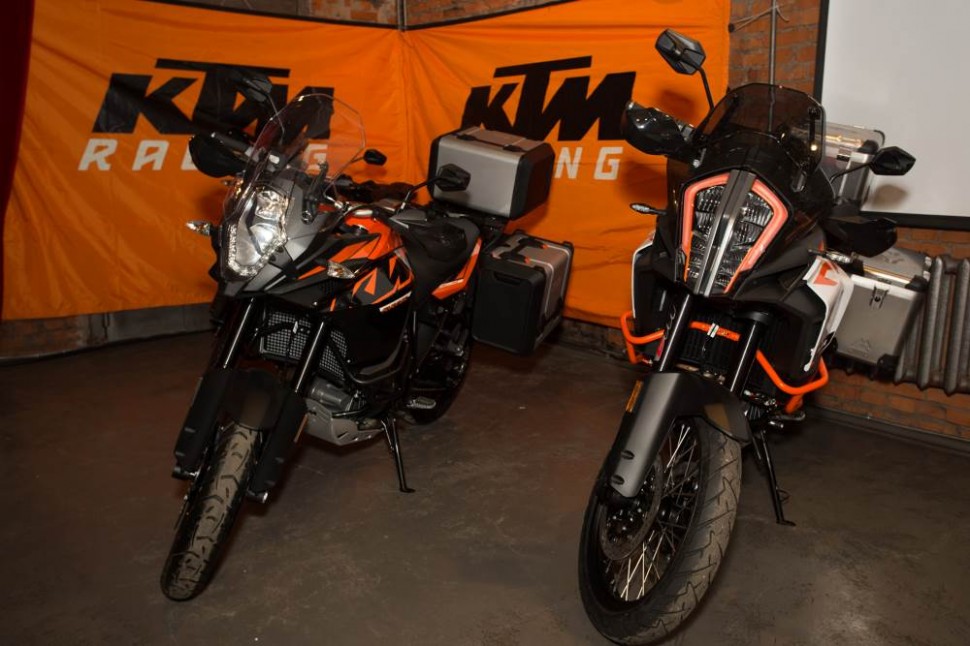 Новый дизайн Super Adventure был представлен впервые на выставке INTERMOT-2016 в сентябре Новый дизайн Super Adventure был представлен впервые на выставке INTERMOT-2016 в сентябре
