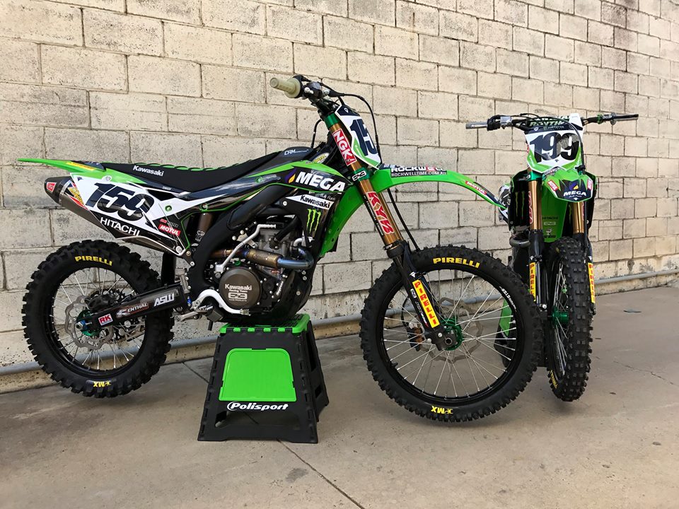 мотоциклы заводской MEGA Bulk Fuels Monster Energy Kawasaki Racing Team мотоциклы заводской MEGA Bulk Fuels Monster Energy Kawasaki Racing Team
