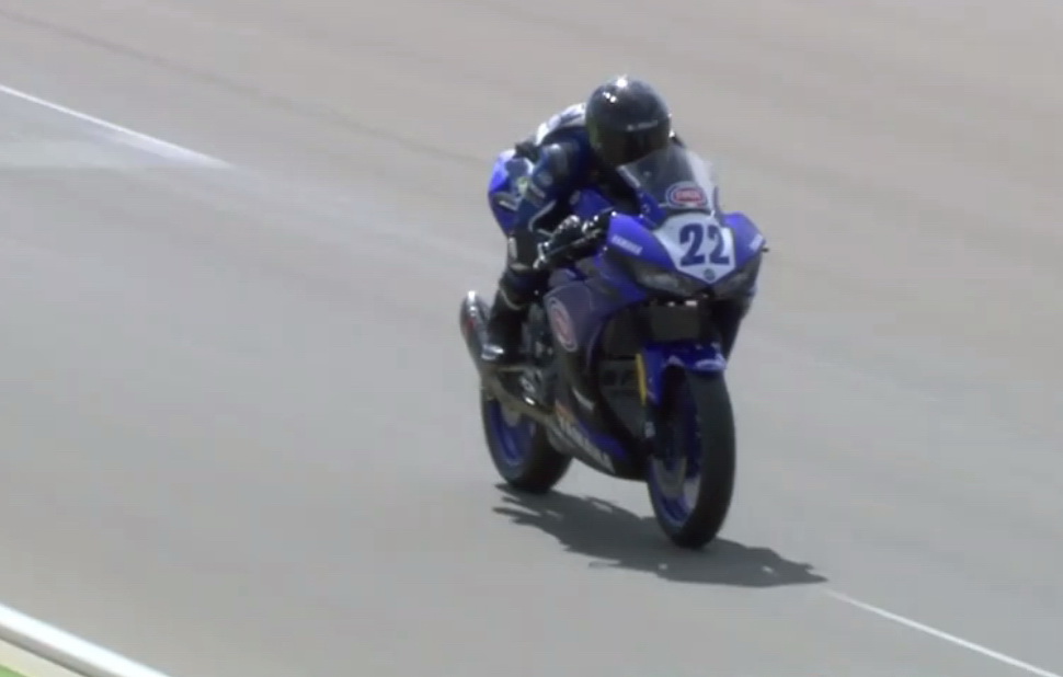 Никита Калинин вышел в лидеры Superpole WorldSSP300 за несколько минут до завершения квалификации Никита Калинин вышел в лидеры Superpole WorldSSP300 за несколько минут до завершения квалификации