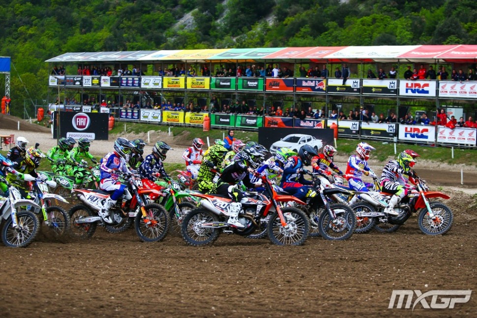 старт первого заезда EMX250 в Трентино старт первого заезда EMX250 в Трентино