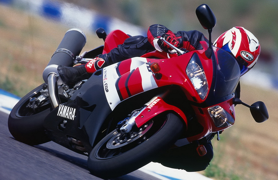 Yamaha YZF-R1 Yamaha YZF-R1