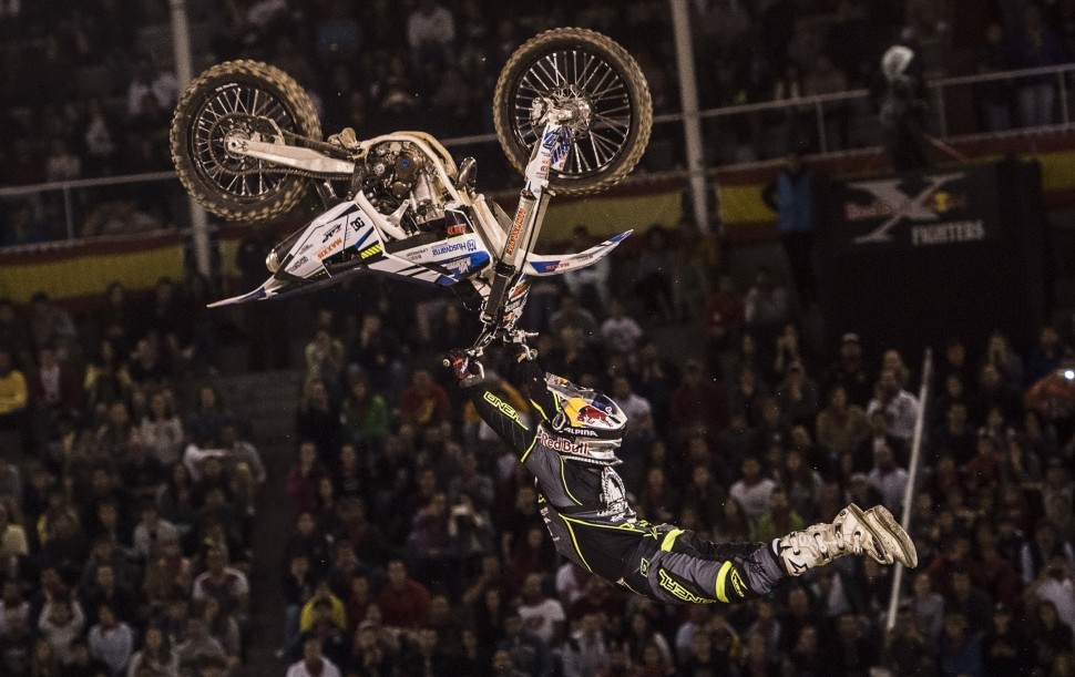Люк Аккерманн из Германии - новобранец в Red Bull X-Fighters. Фото: Joerg Mitter Люк Аккерманн из Германии - новобранец в Red Bull X-Fighters. Фото: Joerg Mitter