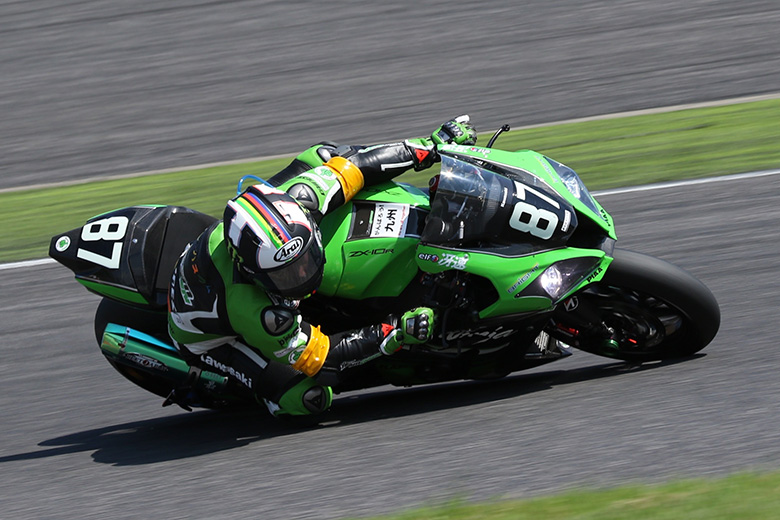 Kawasaki на Suzuka 8 Hours побеждали только раз, в 1993 году Kawasaki на Suzuka 8 Hours побеждали только раз, в 1993 году
