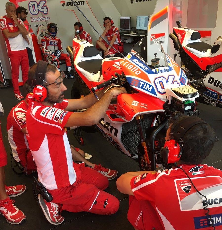 Андреа Довициозо тоже поедет на Ducati с крылышками, вероятно, уже в Австрии Андреа Довициозо тоже поедет на Ducati с крылышками, вероятно, уже в Австрии