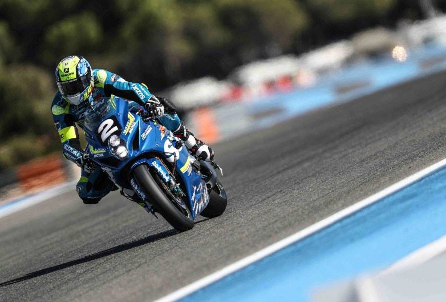 Suzuki Endurance Racing Team начала гонку явным лидером Suzuki Endurance Racing Team начала гонку явным лидером