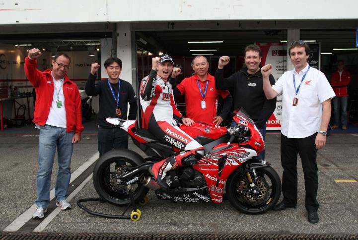 Мартин Бауэр принес HRP-Honda два титула в IDM Superbike в 2007 и 2008 годах Мартин Бауэр принес HRP-Honda два титула в IDM Superbike в 2007 и 2008 годах