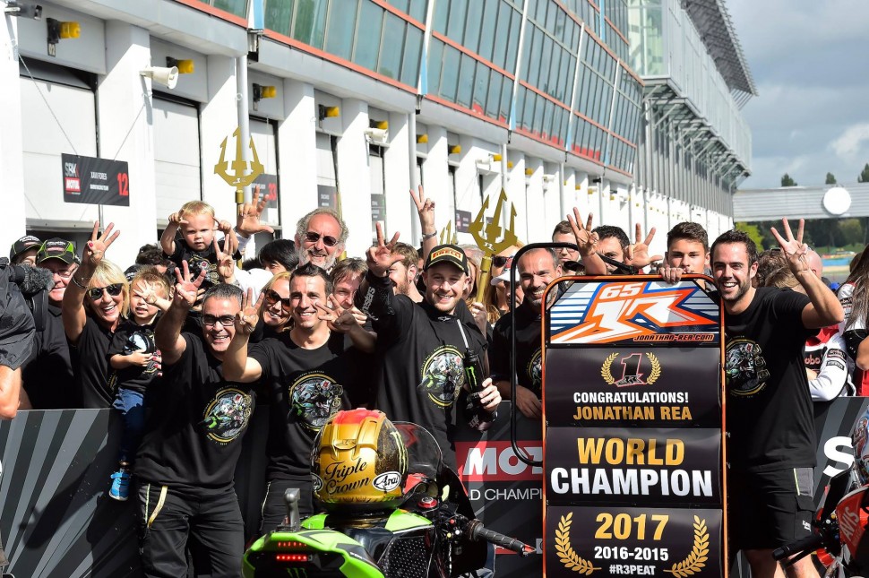 Джонатан Рэй - 3-кратный чемпион World Superbike, официально Джонатан Рэй - 3-кратный чемпион World Superbike, официально