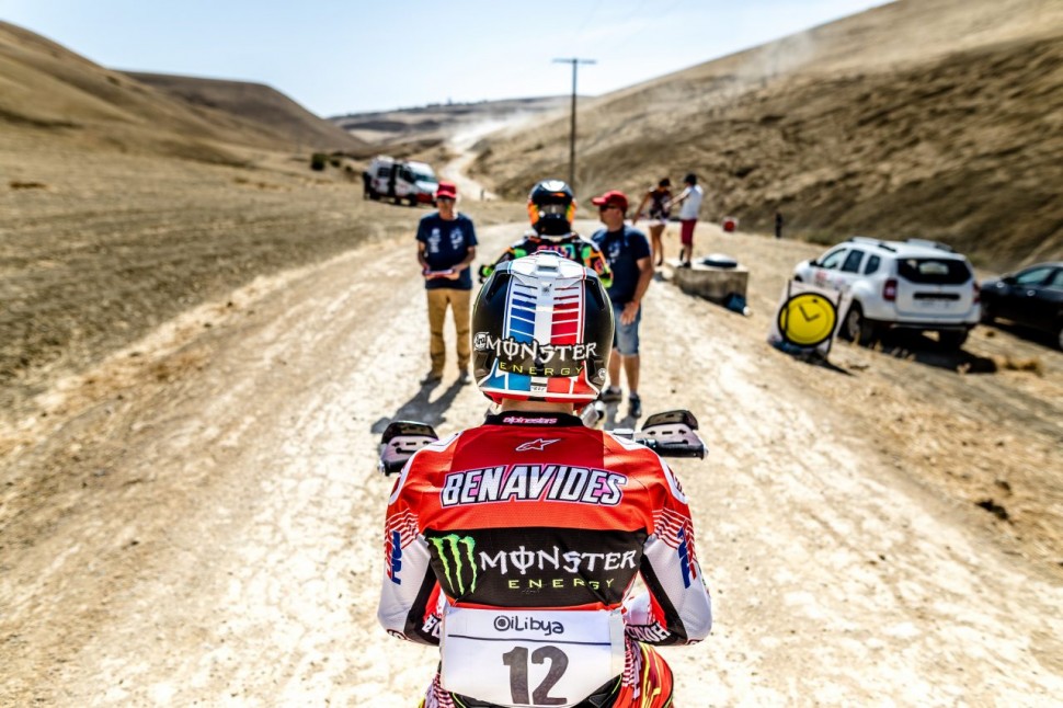 Кевин Беньявидес из Honda Racing в ожидании старта Кевин Беньявидес из Honda Racing в ожидании старта