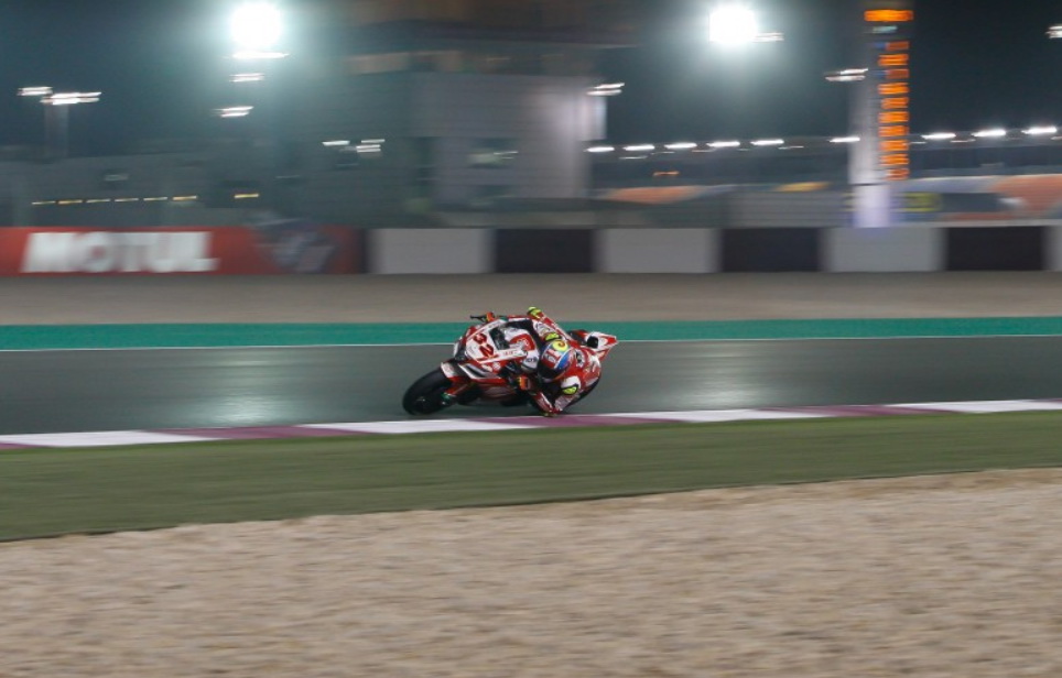 Лоренцо Савадори замкнул TOP-10 WSBK по итогам дня, опередив чемпиона 2014 года Сильвейна Гуинтоли Лоренцо Савадори замкнул TOP-10 WSBK по итогам дня, опередив чемпиона 2014 года Сильвейна Гуинтоли