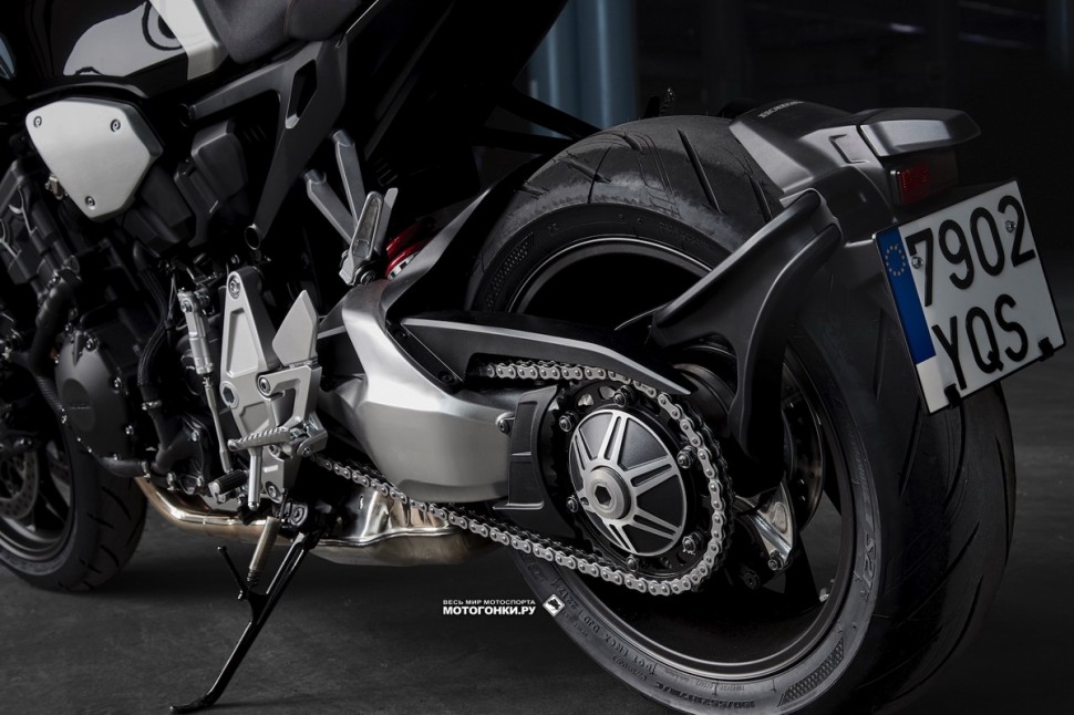 Honda CB1000R (2018) представлен на EICMA-2017 Honda CB1000R (2018) представлен на EICMA-2017