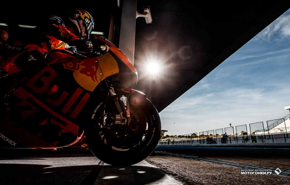 Пол Эспаргаро однозначно получит приглашение от KTM Factory после 2018 года Пол Эспаргаро однозначно получит приглашение от KTM Factory после 2018 года