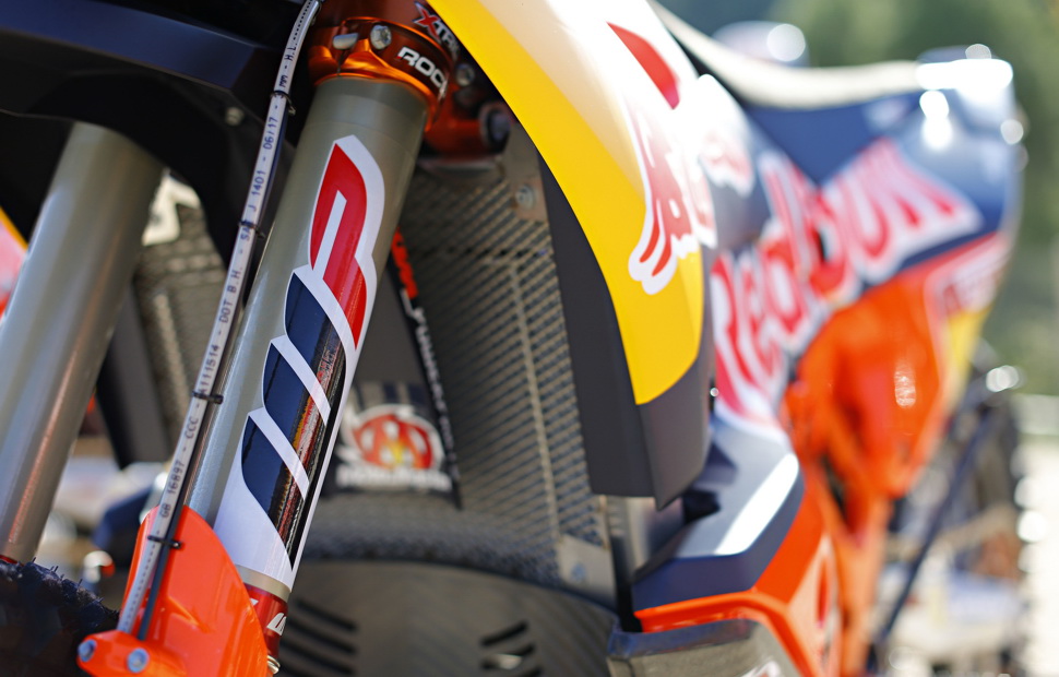 KTM 450 Rally (2018) - новая вилка WP 52 мм KTM 450 Rally (2018) - новая вилка WP 52 мм