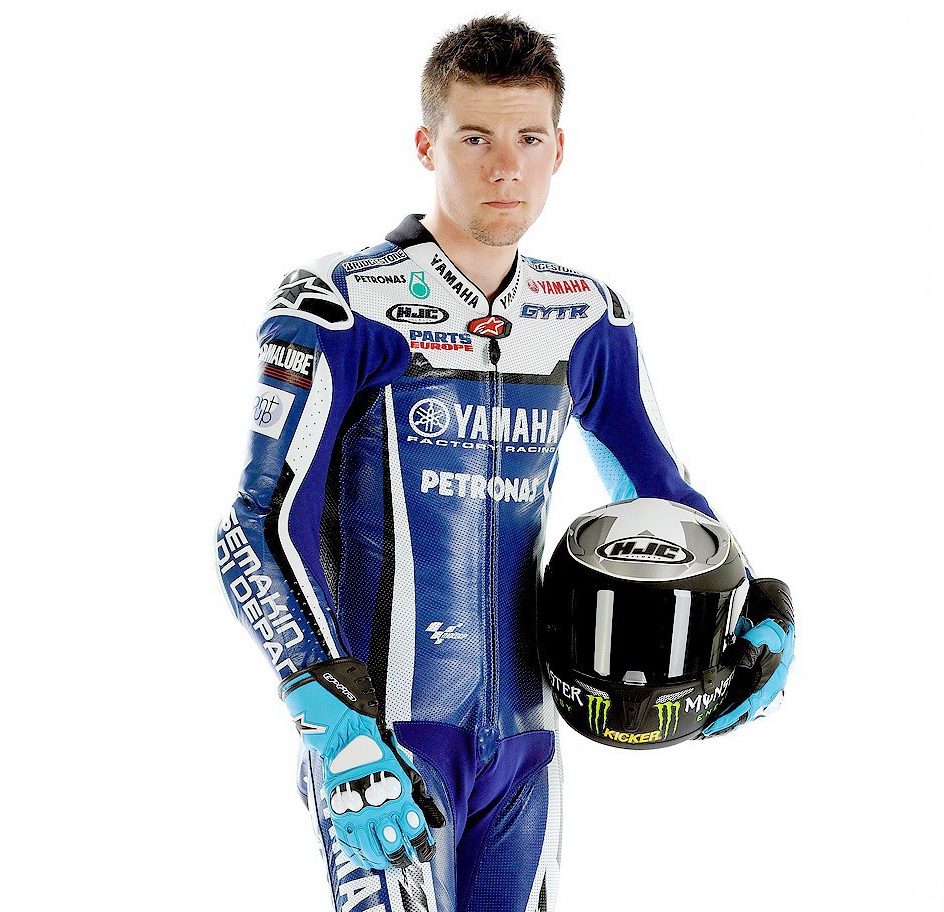 Alpinestars всегда делала комбинезоны для Бена Списа на размер меньше, чтобы плотнее сидели Alpinestars всегда делала комбинезоны для Бена Списа на размер меньше, чтобы плотнее сидели