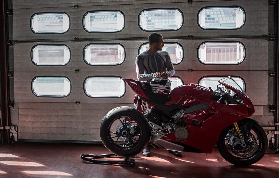 Ducati Panigale V4 (2018) Ducati Panigale V4 (2018)