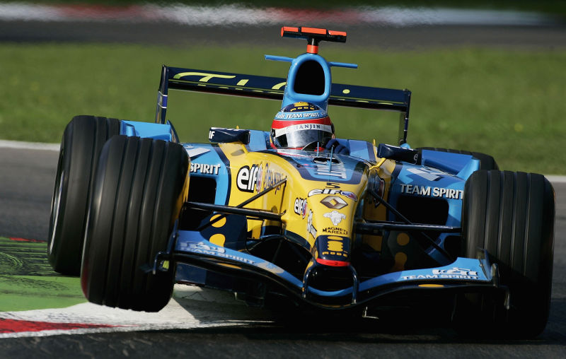 Одна из самых неоднозначных технологий Формулы-1, забаненная FIA, как нелегальная уловка Одна из самых неоднозначных технологий Формулы-1, забаненная FIA, как нелегальная уловка