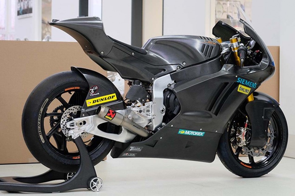Прототип Moto2 Kalex на базе Triumph 765 Прототип Moto2 Kalex на базе Triumph 765