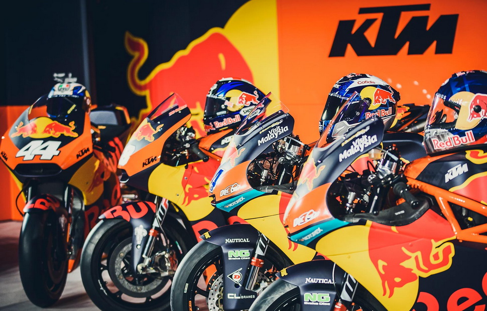Прототипы KTM представлены во всех гоночных классах MotoGP, включая Red Bull Rookies Cup Прототипы KTM представлены во всех гоночных классах MotoGP, включая Red Bull Rookies Cup