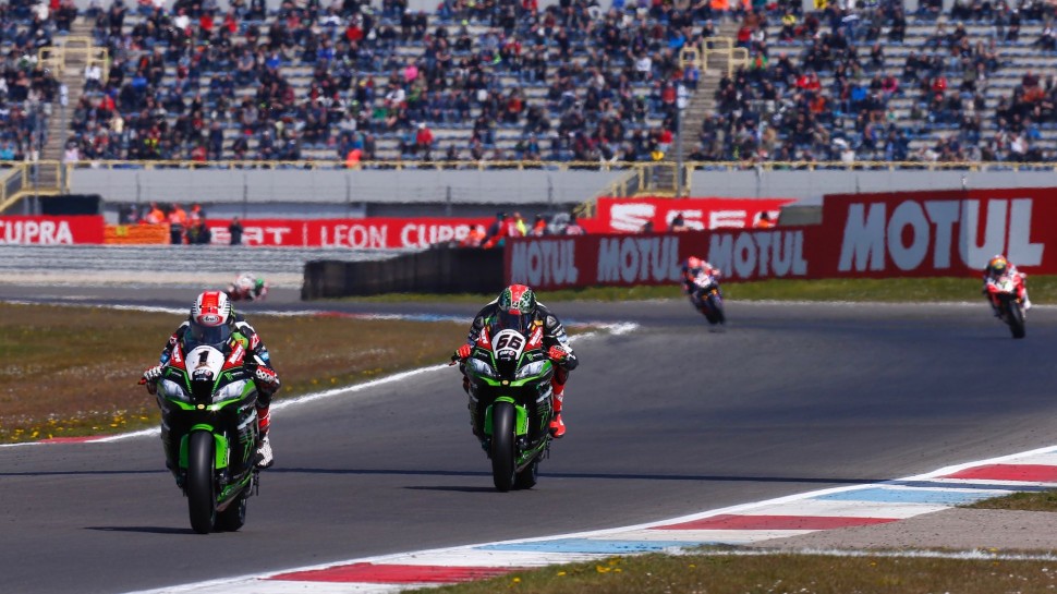 World Superbike 2017 года в Ассене: холодно, но сухо World Superbike 2017 года в Ассене: холодно, но сухо