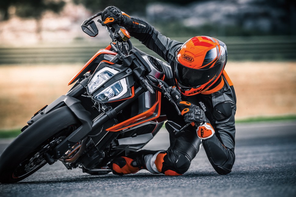 KTM 790 Duke - это не мотоцикл начального уровня. Это оружие очень опытного и подготовленного уличного воина KTM 790 Duke - это не мотоцикл начального уровня. Это оружие очень опытного и подготовленного уличного воина