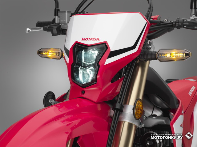 На Honda CRF450L установлена двухсекционная диодная оптика На Honda CRF450L установлена двухсекционная диодная оптика