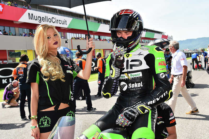 Перед первой гонкой в Mugello Circuit Перед первой гонкой в Mugello Circuit