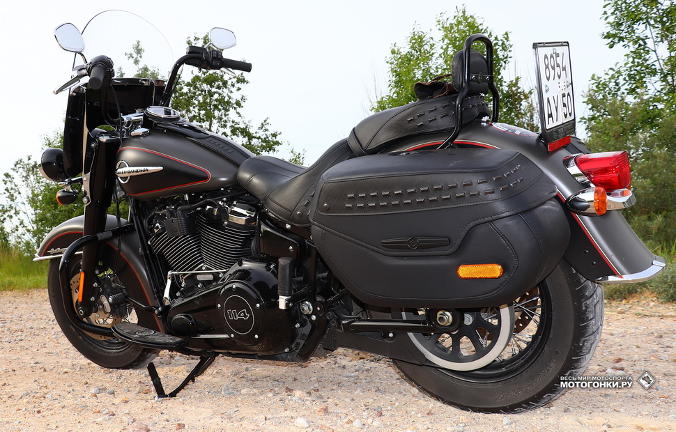 Harley-Davidson Heritage Classic 114 Harley-Davidson Heritage Classic 114