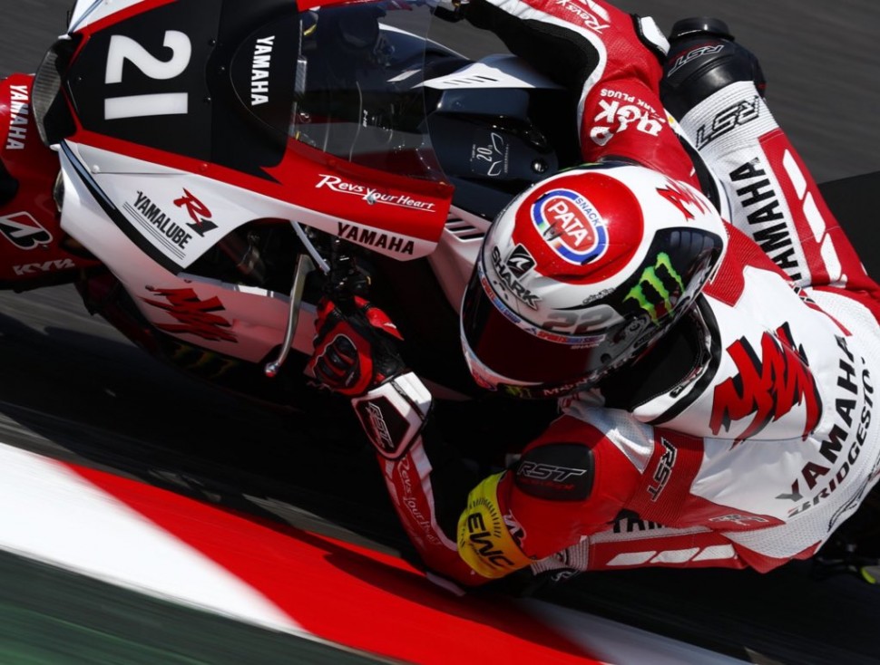 Yamaha Factory Racing выигрывает Suzuka 8 Hours 2018 Yamaha Factory Racing выигрывает Suzuka 8 Hours 2018