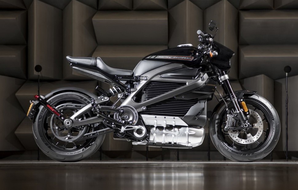 Harley-Davidson LiveWire появится уже в 2019 году Harley-Davidson LiveWire появится уже в 2019 году
