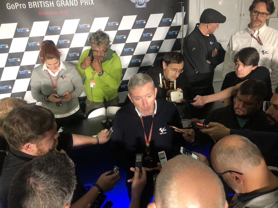 Майк Уэбб говорит о Плане Б - отмене BritishGP Майк Уэбб говорит о Плане Б - отмене BritishGP