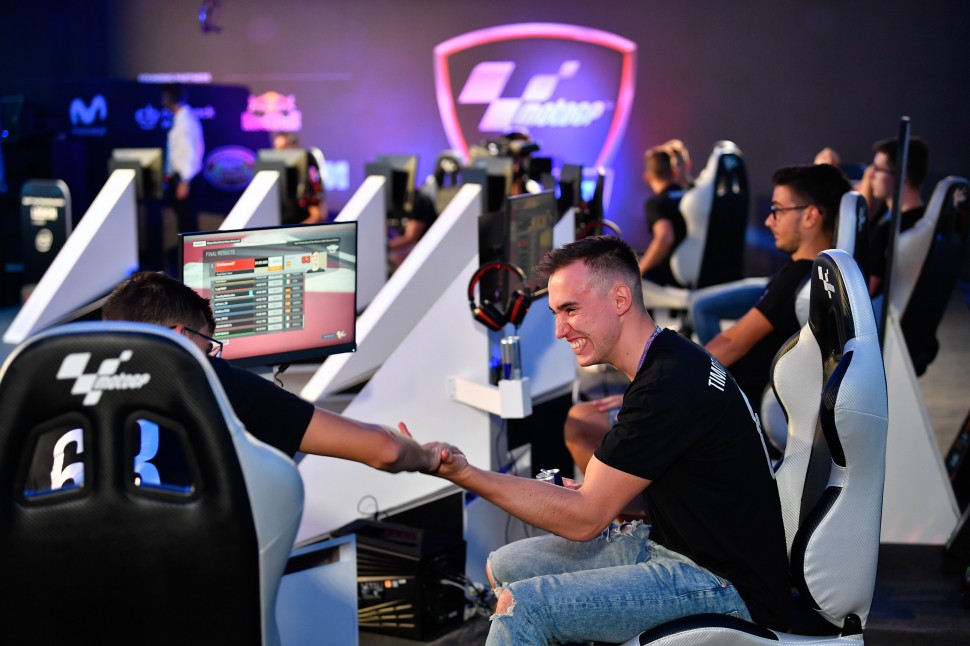 eSports в Мизано eSports в Мизано