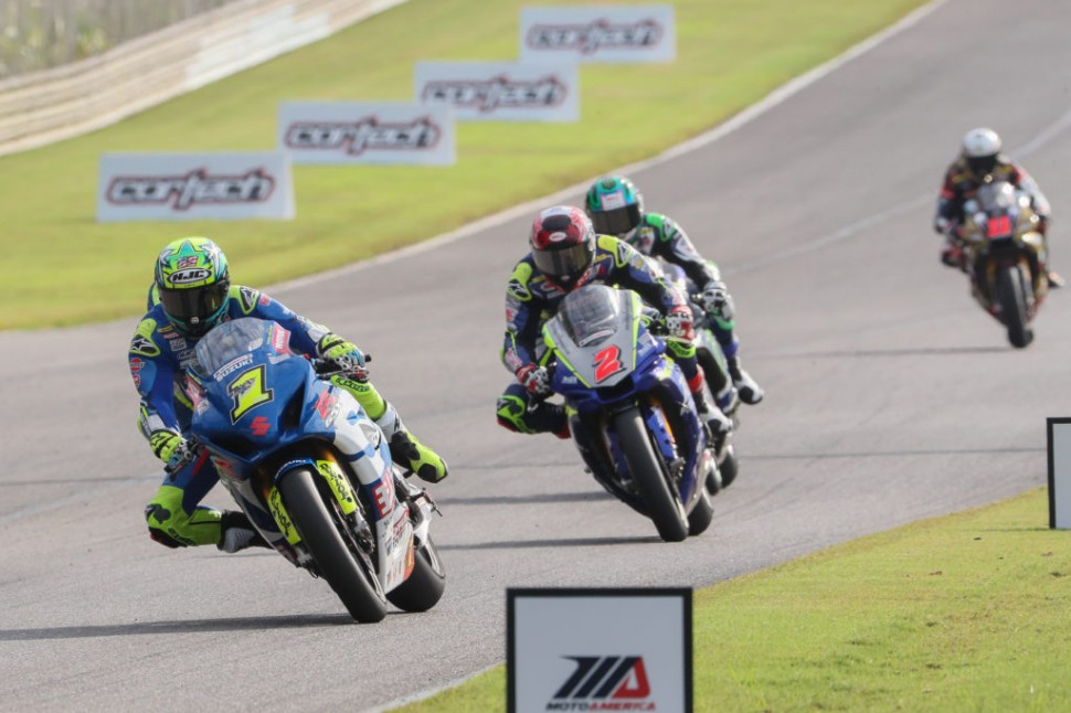 Тони Элиас выигрывает обе гонки финала MotoAmerica, но теряет титул Тони Элиас выигрывает обе гонки финала MotoAmerica, но теряет титул