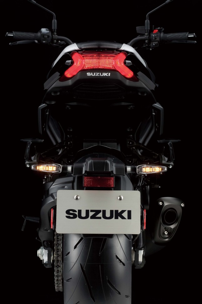 Suzuki GSX-S1000F Katana (2019) Suzuki GSX-S1000F Katana (2019)