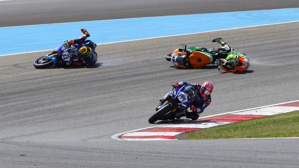 Досадная оплошность Сандро привела к нарушению баланса сил в World Supersport Досадная оплошность Сандро привела к нарушению баланса сил в World Supersport