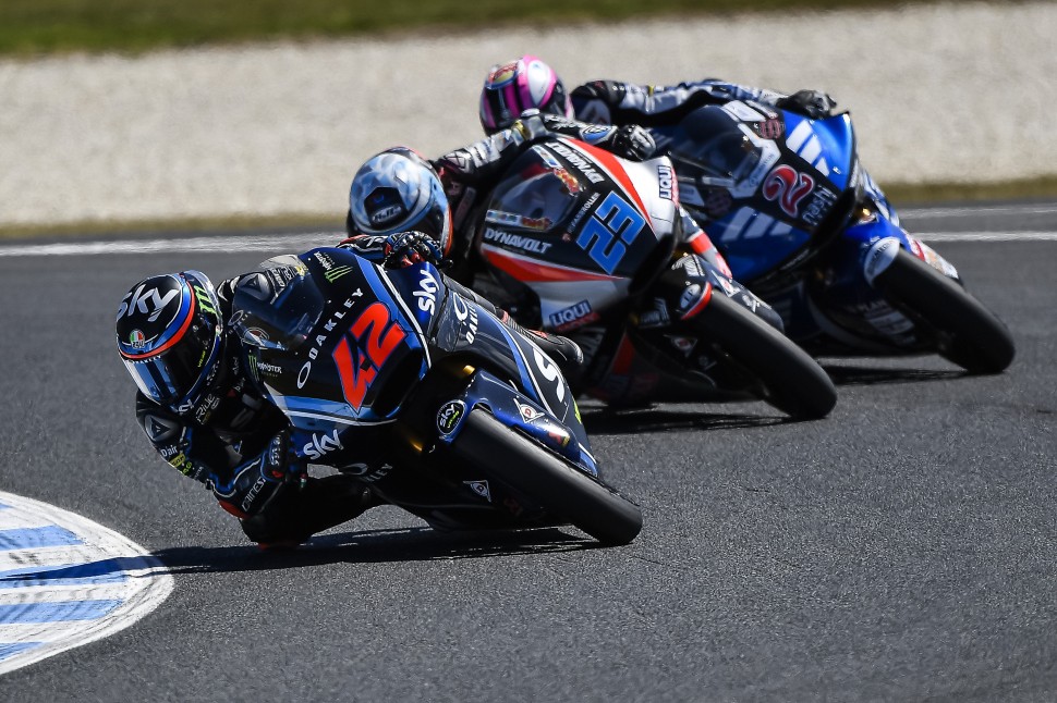 Франческо Баньяя не стал чемпионом Moto2 в Австралии Франческо Баньяя не стал чемпионом Moto2 в Австралии