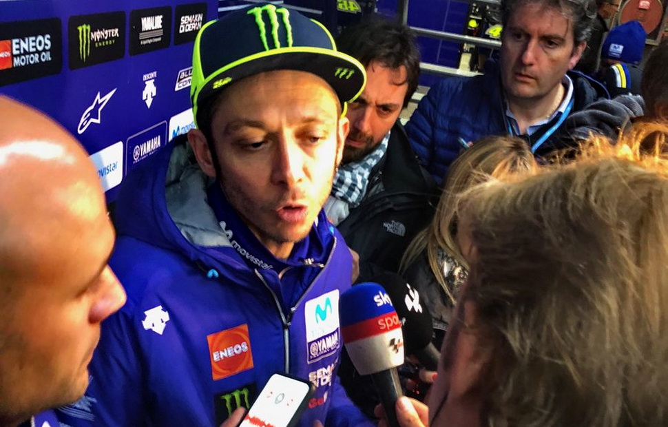 Валентино Росси комментирует итоги первого дня тестов IRTA MotoGP Валентино Росси комментирует итоги первого дня тестов IRTA MotoGP