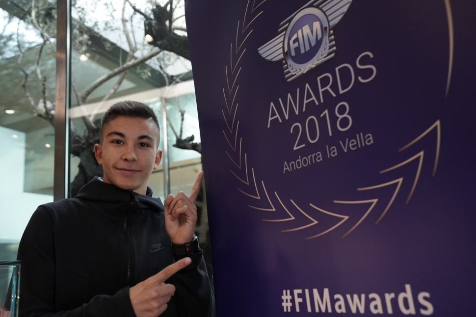 Рауль Фернандес - чемпион CEV Moto3 2018 года Рауль Фернандес - чемпион CEV Moto3 2018 года