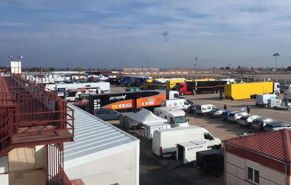 Даже по числу участников CIV похож на классические трек-дни на Moscow Raceway Даже по числу участников CIV похож на классические трек-дни на Moscow Raceway