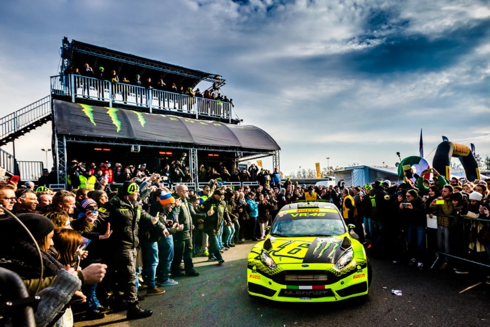 Парад участников Monza Rally Show Парад участников Monza Rally Show