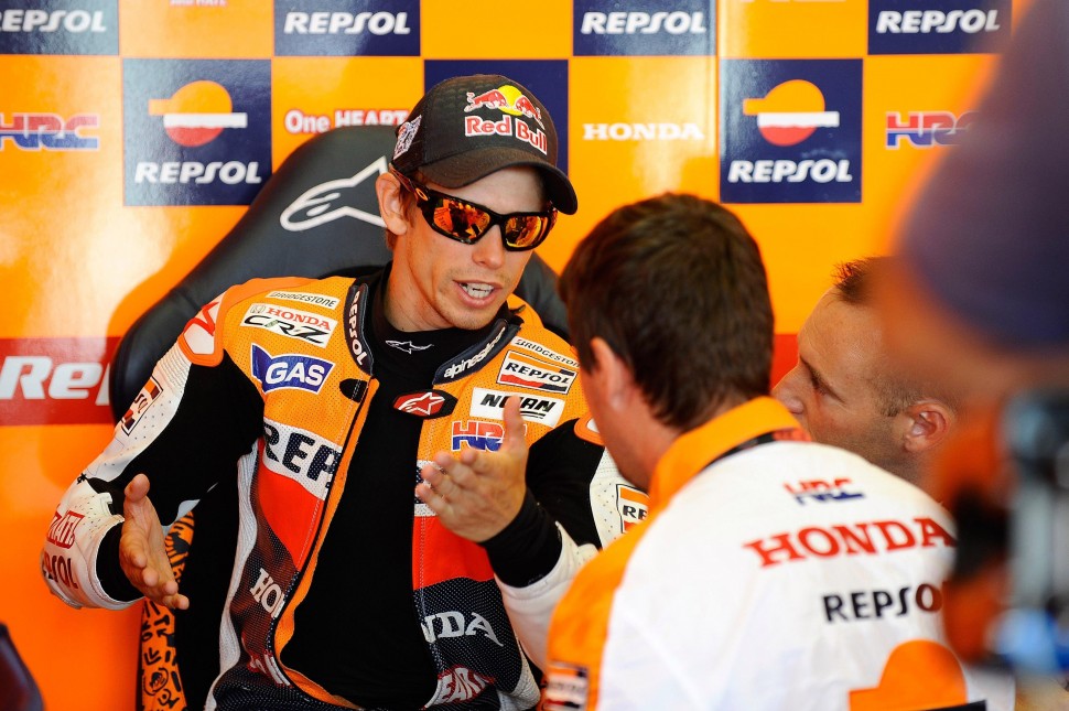 Кейси Стоунер, Repsol Honda - работа с Кристианом Габаррини Кейси Стоунер, Repsol Honda - работа с Кристианом Габаррини