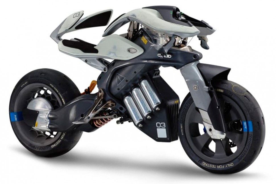 Yamaha Motoroid - концепт роботизированного баланс-байка Yamaha Motoroid - концепт роботизированного баланс-байка