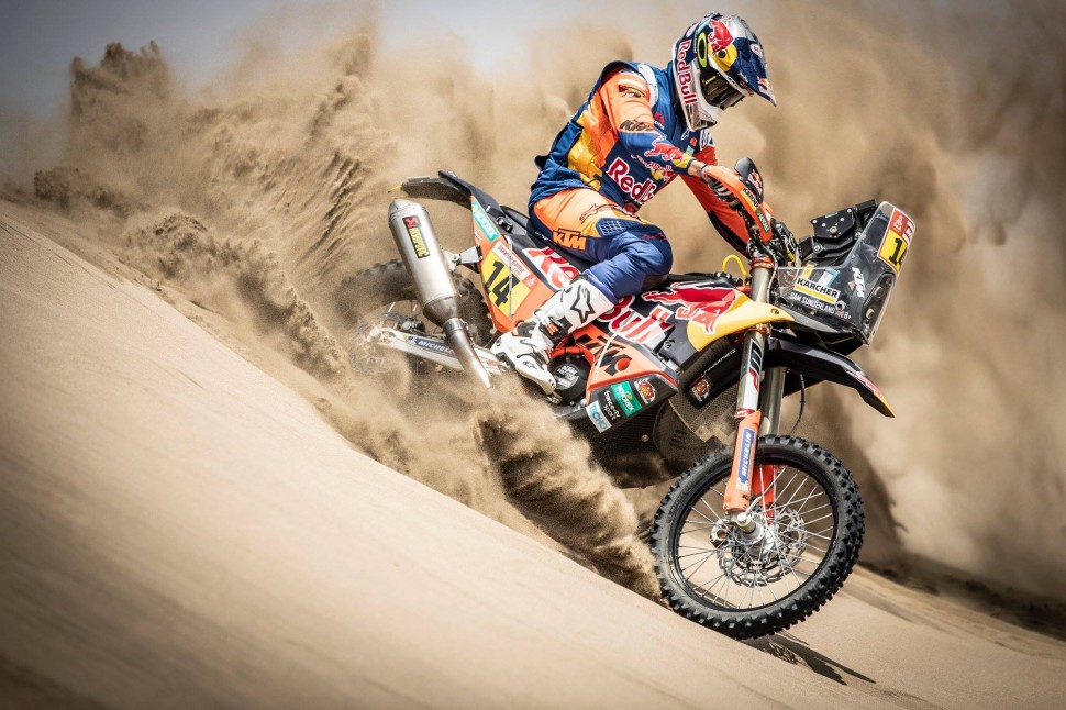 Сэм Сандерленд стал быстрейшим пилотом KTM Factory Racing на прологе Дакар-2019 Сэм Сандерленд стал быстрейшим пилотом KTM Factory Racing на прологе Дакар-2019