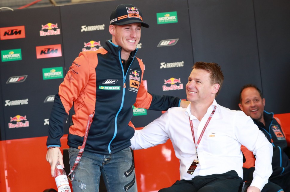 Пол Эспаргаро остается с KTM Factory Racing еще на 2 года Пол Эспаргаро остается с KTM Factory Racing еще на 2 года