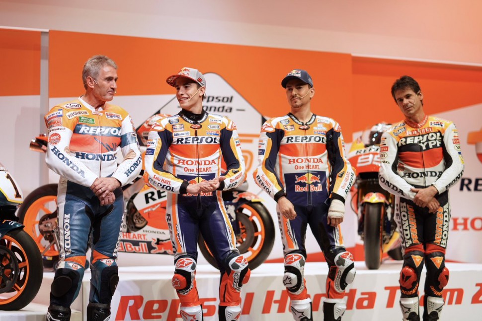 Смотрите презентацию Repsol Honda MotoGP 2019 года на МОТОГОНКИ.РУ Смотрите презентацию Repsol Honda MotoGP 2019 года на МОТОГОНКИ.РУ